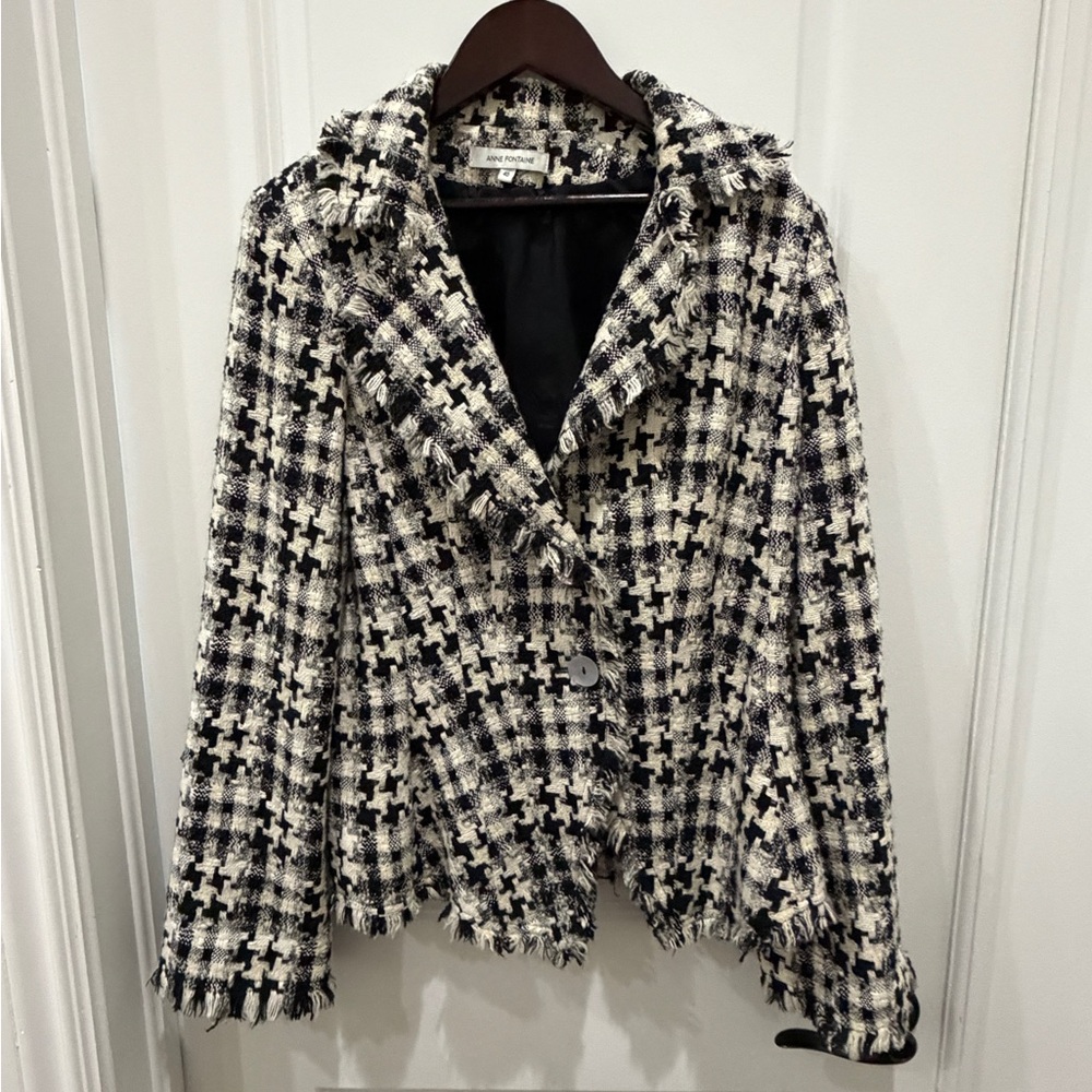Anne Fontaine Black and Cream Tweed Blazer with Belt